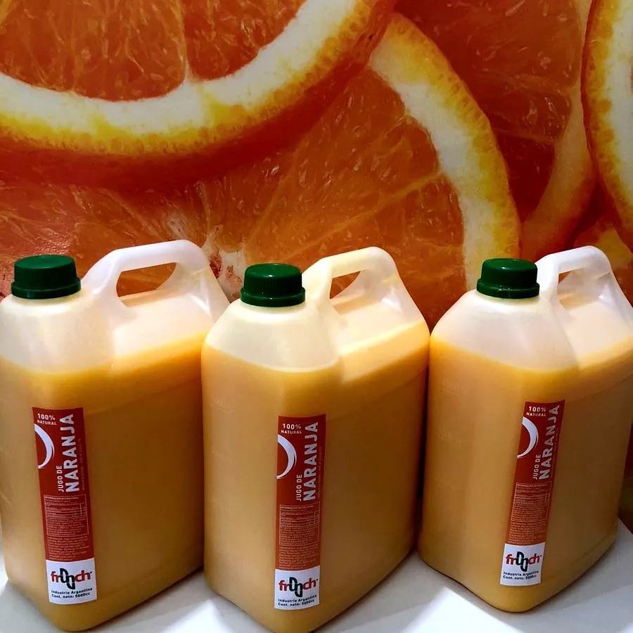Bidones de 5 litros de jugo de naranja Frunch